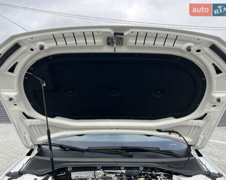 Білий Фольксваген Пассат, об'ємом двигуна 2 л та пробігом 186 тис. км за 21500 $, фото 52 на Automoto.ua