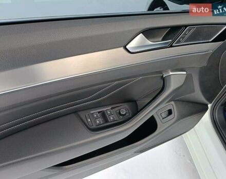 Білий Фольксваген Пассат, об'ємом двигуна 1.97 л та пробігом 230 тис. км за 22500 $, фото 20 на Automoto.ua