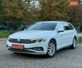 Белый Фольксваген Пассат, объемом двигателя 2 л и пробегом 153 тыс. км за 21500 $, фото 1 на Automoto.ua