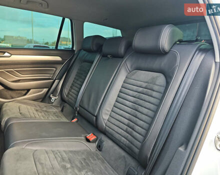 Белый Фольксваген Пассат, объемом двигателя 2 л и пробегом 202 тыс. км за 24999 $, фото 61 на Automoto.ua