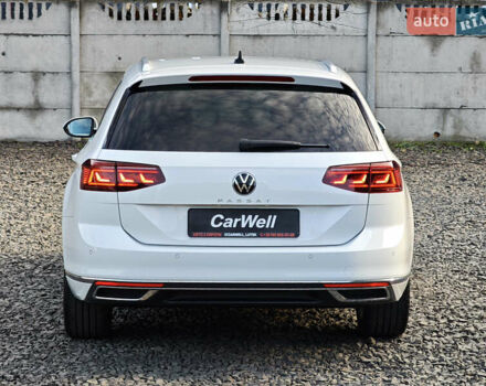 Белый Фольксваген Пассат, объемом двигателя 2 л и пробегом 202 тыс. км за 24999 $, фото 5 на Automoto.ua