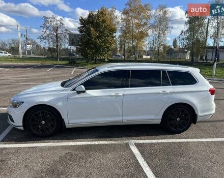 Білий Фольксваген Пассат, об'ємом двигуна 1.97 л та пробігом 226 тис. км за 23900 $, фото 2 на Automoto.ua