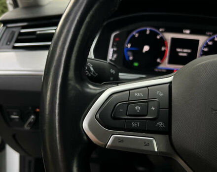 Білий Фольксваген Пассат, об'ємом двигуна 2 л та пробігом 186 тис. км за 21500 $, фото 50 на Automoto.ua