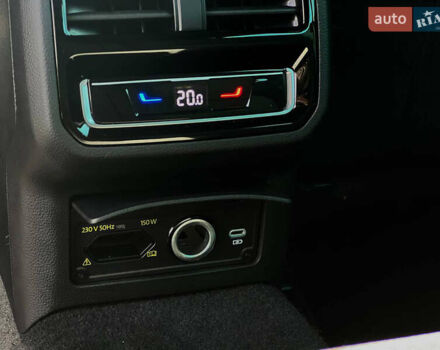 Фольксваген Пассат 2021 в Луцке на Automoto.ua Белый Фольксваген Пассат, объемом двигателя 1.97 л и пробегом 225 тыс. км за 25122 $, фото 19 на Automoto.ua