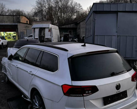 Белый Фольксваген Пассат, объемом двигателя 1.4 л и пробегом 89 тыс. км за 15500 $, фото 1 на Automoto.ua