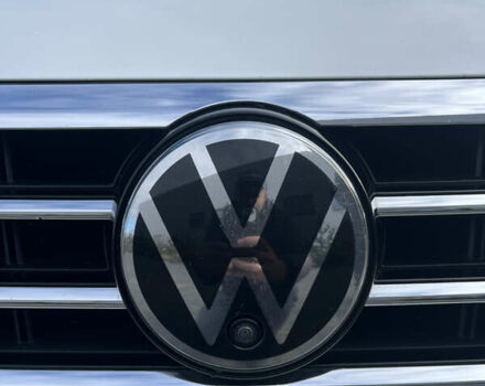 Белый Фольксваген Пассат, объемом двигателя 1.97 л и пробегом 168 тыс. км за 27349 $, фото 17 на Automoto.ua