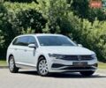 Белый Фольксваген Пассат, объемом двигателя 2 л и пробегом 180 тыс. км за 19900 $, фото 1 на Automoto.ua