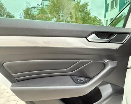 Белый Фольксваген Пассат, объемом двигателя 2 л и пробегом 205 тыс. км за 27500 $, фото 93 на Automoto.ua