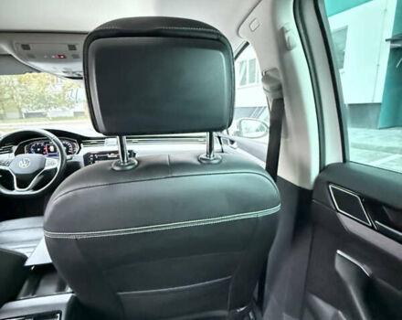 Белый Фольксваген Пассат, объемом двигателя 2 л и пробегом 205 тыс. км за 27500 $, фото 155 на Automoto.ua