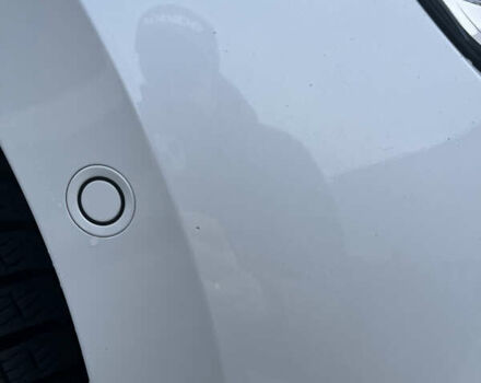 Белый Фольксваген Пассат, объемом двигателя 1.97 л и пробегом 168 тыс. км за 27349 $, фото 26 на Automoto.ua