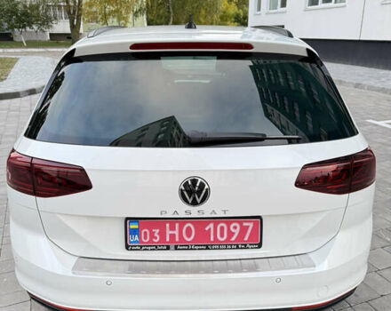 Белый Фольксваген Пассат, объемом двигателя 2 л и пробегом 205 тыс. км за 27500 $, фото 23 на Automoto.ua