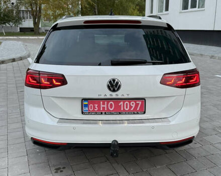 Белый Фольксваген Пассат, объемом двигателя 2 л и пробегом 205 тыс. км за 27500 $, фото 169 на Automoto.ua