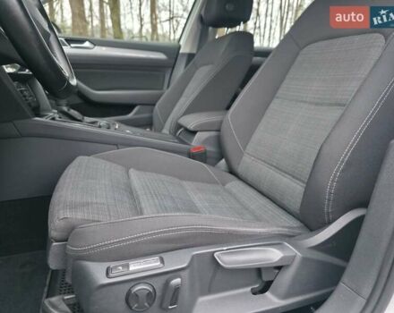 Білий Фольксваген Пассат, об'ємом двигуна 1.97 л та пробігом 224 тис. км за 22999 $, фото 25 на Automoto.ua