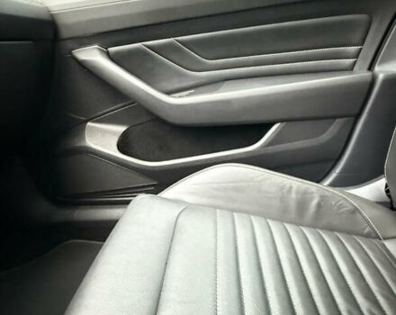 Белый Фольксваген Пассат, объемом двигателя 2 л и пробегом 205 тыс. км за 27500 $, фото 92 на Automoto.ua