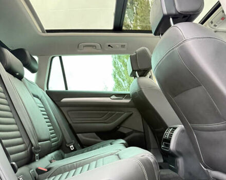 Белый Фольксваген Пассат, объемом двигателя 2 л и пробегом 205 тыс. км за 27500 $, фото 114 на Automoto.ua