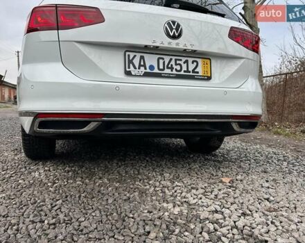 Белый Фольксваген Пассат, объемом двигателя 1.97 л и пробегом 215 тыс. км за 24500 $, фото 42 на Automoto.ua