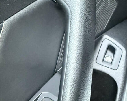 Белый Фольксваген Пассат, объемом двигателя 2 л и пробегом 205 тыс. км за 27500 $, фото 148 на Automoto.ua