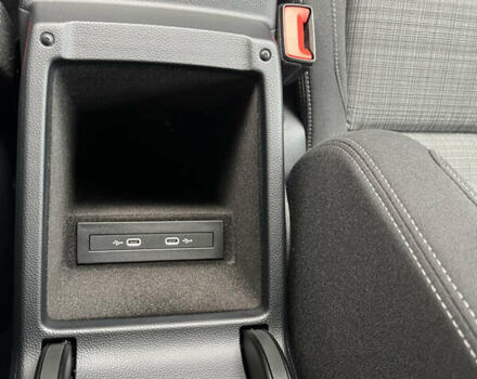 Белый Фольксваген Пассат, объемом двигателя 1.97 л и пробегом 168 тыс. км за 27349 $, фото 77 на Automoto.ua