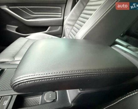 Белый Фольксваген Пассат, объемом двигателя 2 л и пробегом 205 тыс. км за 27500 $, фото 134 на Automoto.ua