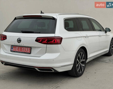 Белый Фольксваген Пассат, объемом двигателя 2 л и пробегом 196 тыс. км за 24999 $, фото 8 на Automoto.ua