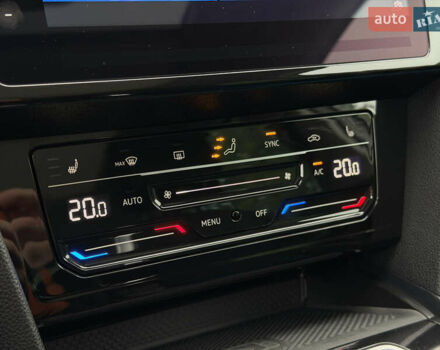 Белый Фольксваген Пассат, объемом двигателя 2 л и пробегом 196 тыс. км за 24999 $, фото 23 на Automoto.ua