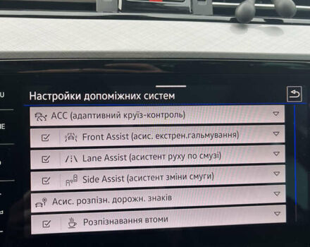 Белый Фольксваген Пассат, объемом двигателя 1.97 л и пробегом 168 тыс. км за 27349 $, фото 88 на Automoto.ua