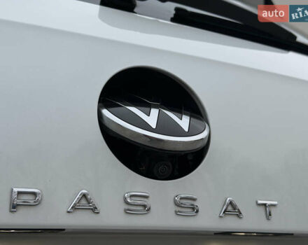 Білий Фольксваген Пассат, об'ємом двигуна 2 л та пробігом 156 тис. км за 26999 $, фото 10 на Automoto.ua