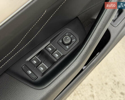 Белый Фольксваген Пассат, объемом двигателя 2 л и пробегом 196 тыс. км за 24999 $, фото 28 на Automoto.ua