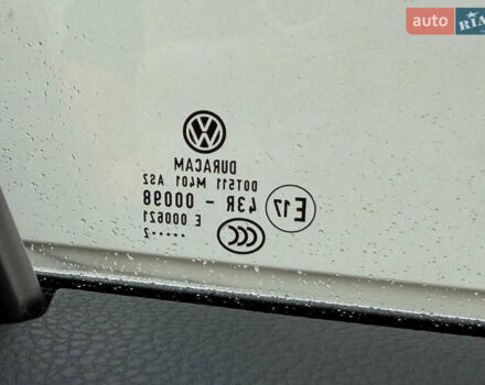 Белый Фольксваген Пассат, объемом двигателя 2 л и пробегом 196 тыс. км за 24999 $, фото 26 на Automoto.ua