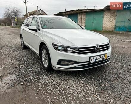 Белый Фольксваген Пассат, объемом двигателя 1.97 л и пробегом 215 тыс. км за 24500 $, фото 10 на Automoto.ua
