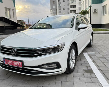 Белый Фольксваген Пассат, объемом двигателя 2 л и пробегом 205 тыс. км за 27500 $, фото 8 на Automoto.ua