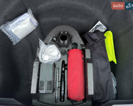 Білий Фольксваген Пассат, об'ємом двигуна 2 л та пробігом 156 тис. км за 26999 $, фото 36 на Automoto.ua