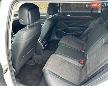 Белый Фольксваген Пассат, объемом двигателя 1.97 л и пробегом 215 тыс. км за 24500 $, фото 39 на Automoto.ua