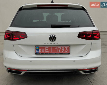 Белый Фольксваген Пассат, объемом двигателя 2 л и пробегом 196 тыс. км за 24999 $, фото 7 на Automoto.ua