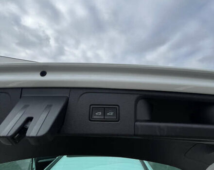 Белый Фольксваген Пассат, объемом двигателя 1.97 л и пробегом 168 тыс. км за 27349 $, фото 70 на Automoto.ua