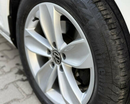 Белый Фольксваген Пассат, объемом двигателя 2 л и пробегом 197 тыс. км за 23700 $, фото 18 на Automoto.ua