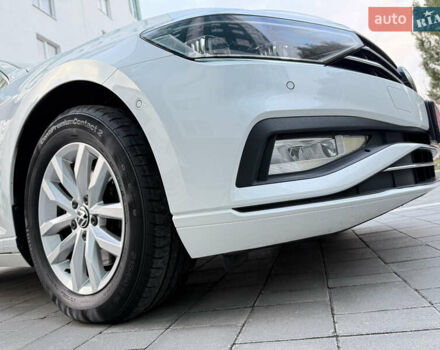 Белый Фольксваген Пассат, объемом двигателя 2 л и пробегом 205 тыс. км за 27500 $, фото 43 на Automoto.ua