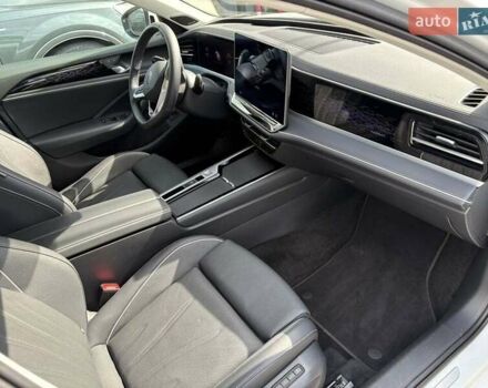 Белый Фольксваген Пассат, объемом двигателя 1.97 л и пробегом 12 тыс. км за 45800 $, фото 12 на Automoto.ua