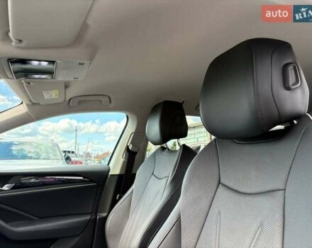 Белый Фольксваген Пассат, объемом двигателя 1.97 л и пробегом 12 тыс. км за 45800 $, фото 11 на Automoto.ua