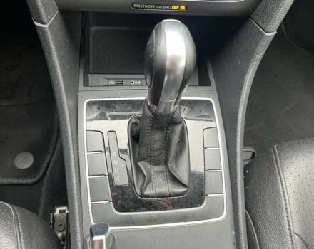 Фольксваген Пассат 2017 в Киеве на Automoto.ua Белый Фольксваген Пассат, объемом двигателя 0 л и пробегом 98 тыс. км за 9700 $, фото 12 на Automoto.ua