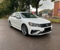 Фольксваген Пассат 2017 в Киеве на Automoto.ua Белый Фольксваген Пассат, объемом двигателя 0 л и пробегом 98 тыс. км за 9700 $, фото 1 на Automoto.ua