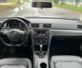Фольксваген Пассат 2017 в Киеве на Automoto.ua Белый Фольксваген Пассат, объемом двигателя 0 л и пробегом 98 тыс. км за 9700 $, фото 8 на Automoto.ua