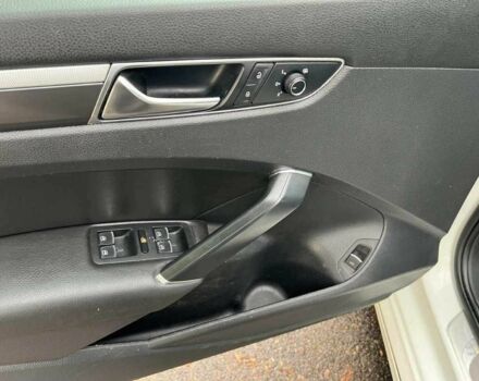 Фольксваген Пассат 2017 в Киеве на Automoto.ua Белый Фольксваген Пассат, объемом двигателя 0 л и пробегом 98 тыс. км за 9700 $, фото 16 на Automoto.ua