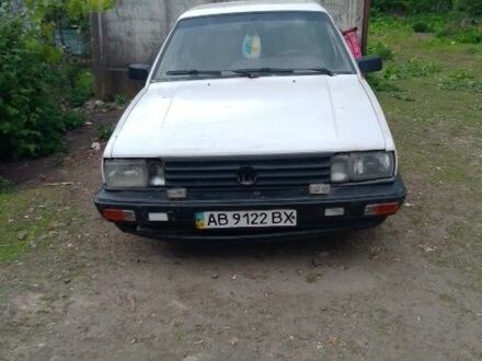 Фольксваген Пассат 1985 у Рівному на Automoto.ua Білий Фольксваген Пассат, об'ємом двигуна 1.6 л та пробігом 340 тис. км за 650 $, фото 1 на Automoto.ua