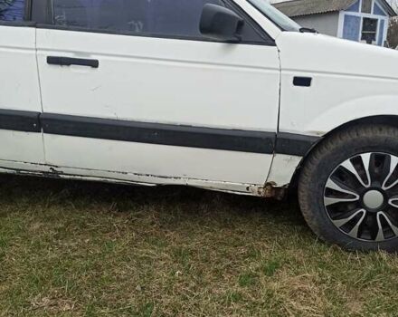 Белый Фольксваген Пассат, объемом двигателя 1.78 л и пробегом 400 тыс. км за 700 $, фото 1 на Automoto.ua