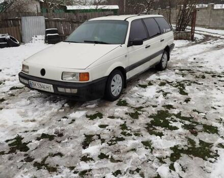 Белый Фольксваген Пассат, объемом двигателя 1.78 л и пробегом 250 тыс. км за 1350 $, фото 1 на Automoto.ua