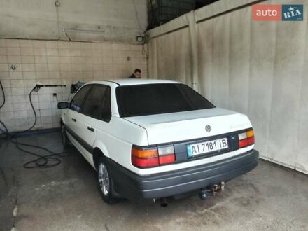 Фольксваген Пассат 1990 в Броварах на Automoto.ua Белый Фольксваген Пассат, объемом двигателя 1.78 л и пробегом 462 тыс. км за 2000 $, фото 1 на Automoto.ua