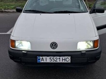 Білий Фольксваген Пассат, об'ємом двигуна 1.8 л та пробігом 350 тис. км за 1700 $, фото 1 на Automoto.ua