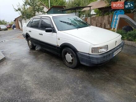 Фольксваген Пассат 1992 в Мироновке на Automoto.ua Белый Фольксваген Пассат, объемом двигателя 2 л и пробегом 235 тыс. км за 1300 $, фото 1 на Automoto.ua