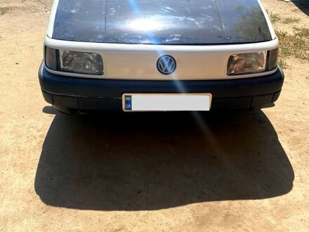 Белый Фольксваген Пассат, объемом двигателя 2 л и пробегом 0 тыс. км за 1750 $, фото 1 на Automoto.ua